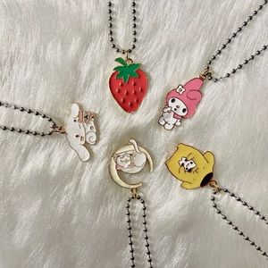 Sanrio Bundle necklace set